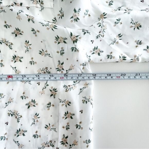 Twik Simons Floral Blouse Long Sleeved Button 1/4 Front Polyester Women's S NWT - Picture 5 of 8